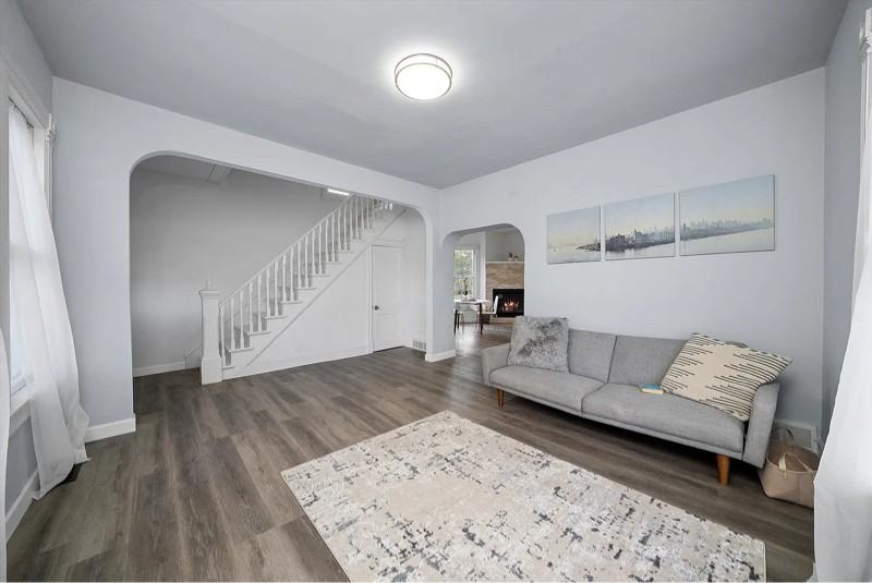 628 S Liberty St - Photo 6 of 17