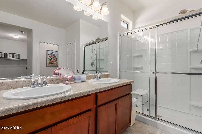 7224 W Puget Ave - Photo 7 of 12