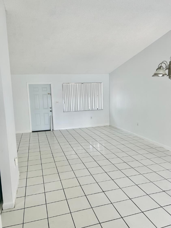 7730 Miami Drive #143 - Photo 6 of 12