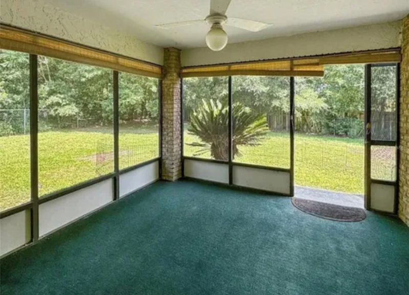 7 Teak Court - Photo 2 of 16