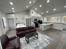 2253 North Kenwood Avenue #B - Photo 1 of 1