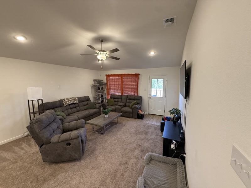 9802 Tarabon Drive - Photo 2 of 11