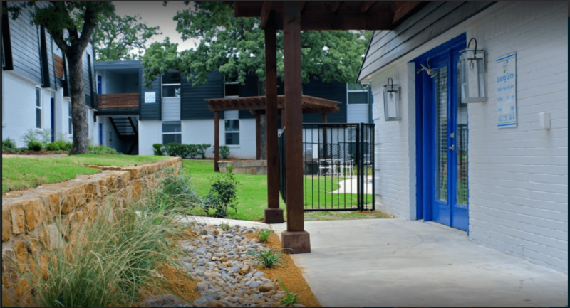 531 Bedford Road #205 - Photo 4 of 10