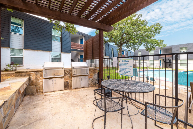 531 Bedford Road #205 - Photo 5 of 10