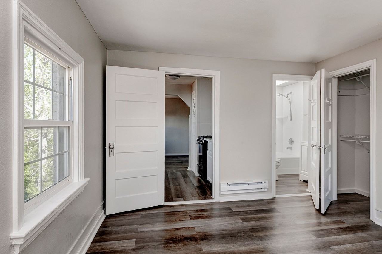 2141 N Lafayette St - Photo 7 of 14