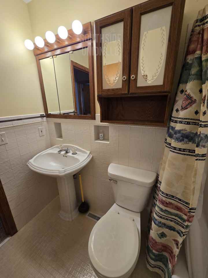 405 12th South Street #3 - Photo 3 of 9