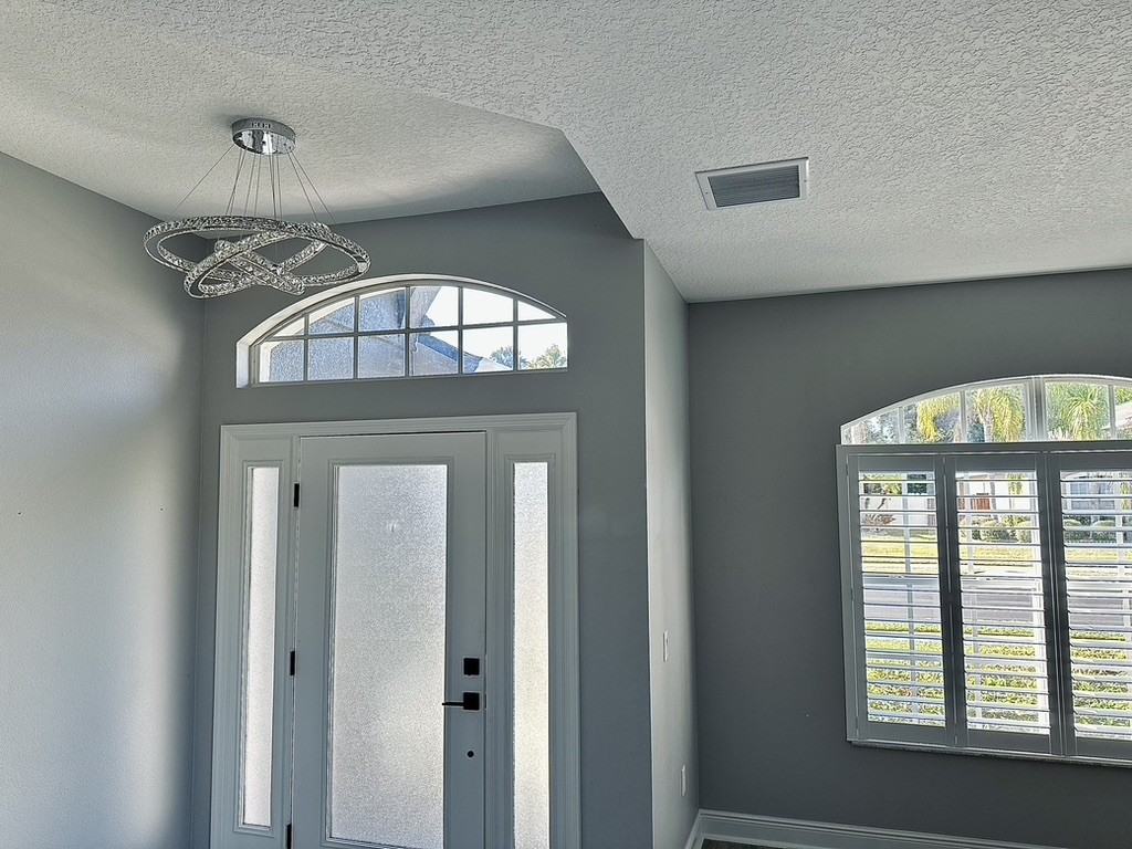 107 Monroe View Trl #NA - Photo 4 of 50