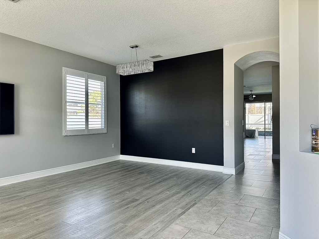 107 Monroe View Trl #NA - Photo 5 of 50