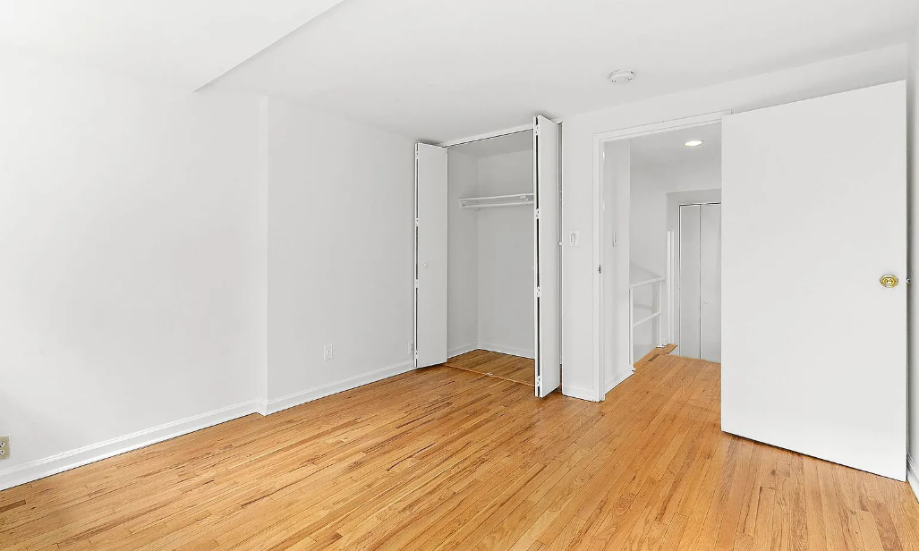 205 East 12th Street #G2 - Photo 7 of 9