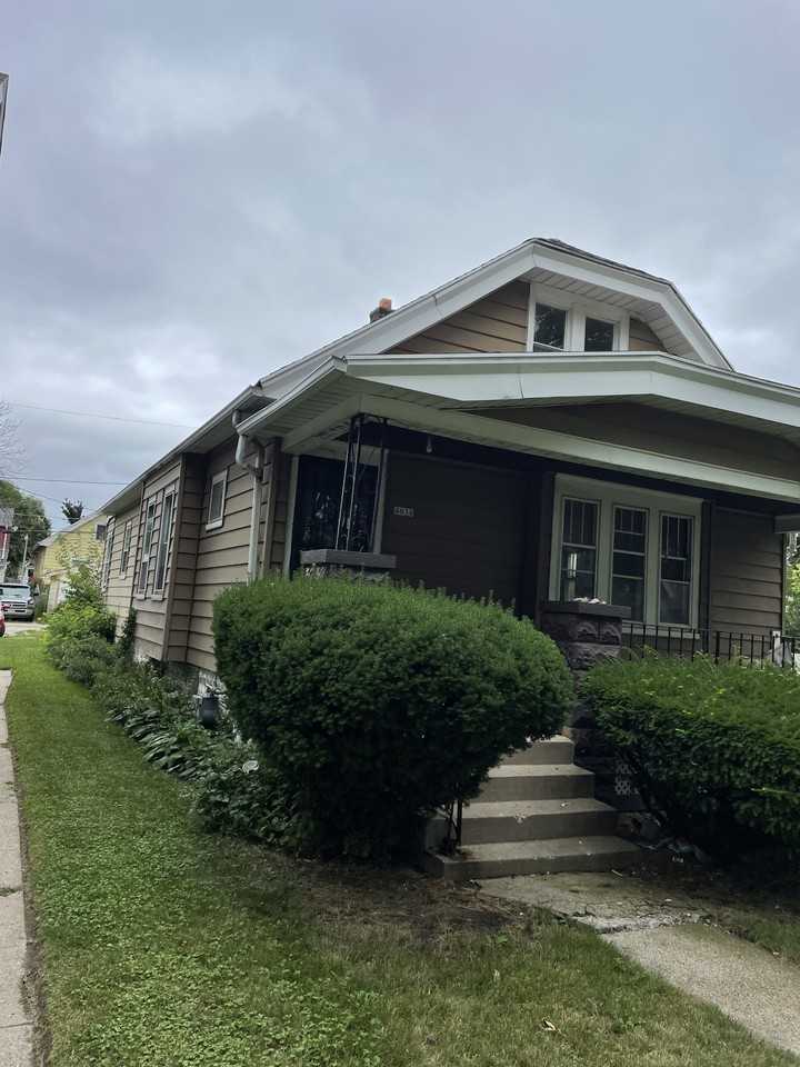 4038 North 19th Street #NA - Photo 2 of 4