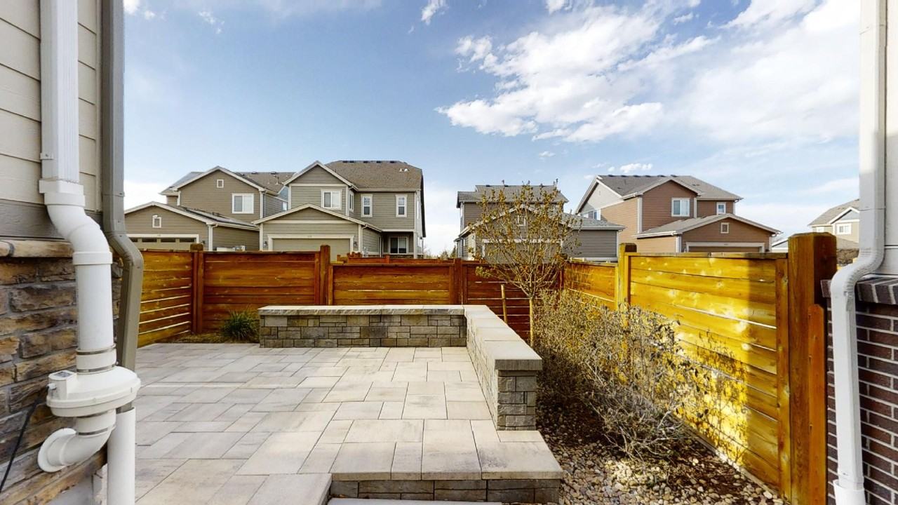 511 E Hinsdale Ave #NA - Photo 2 of 31