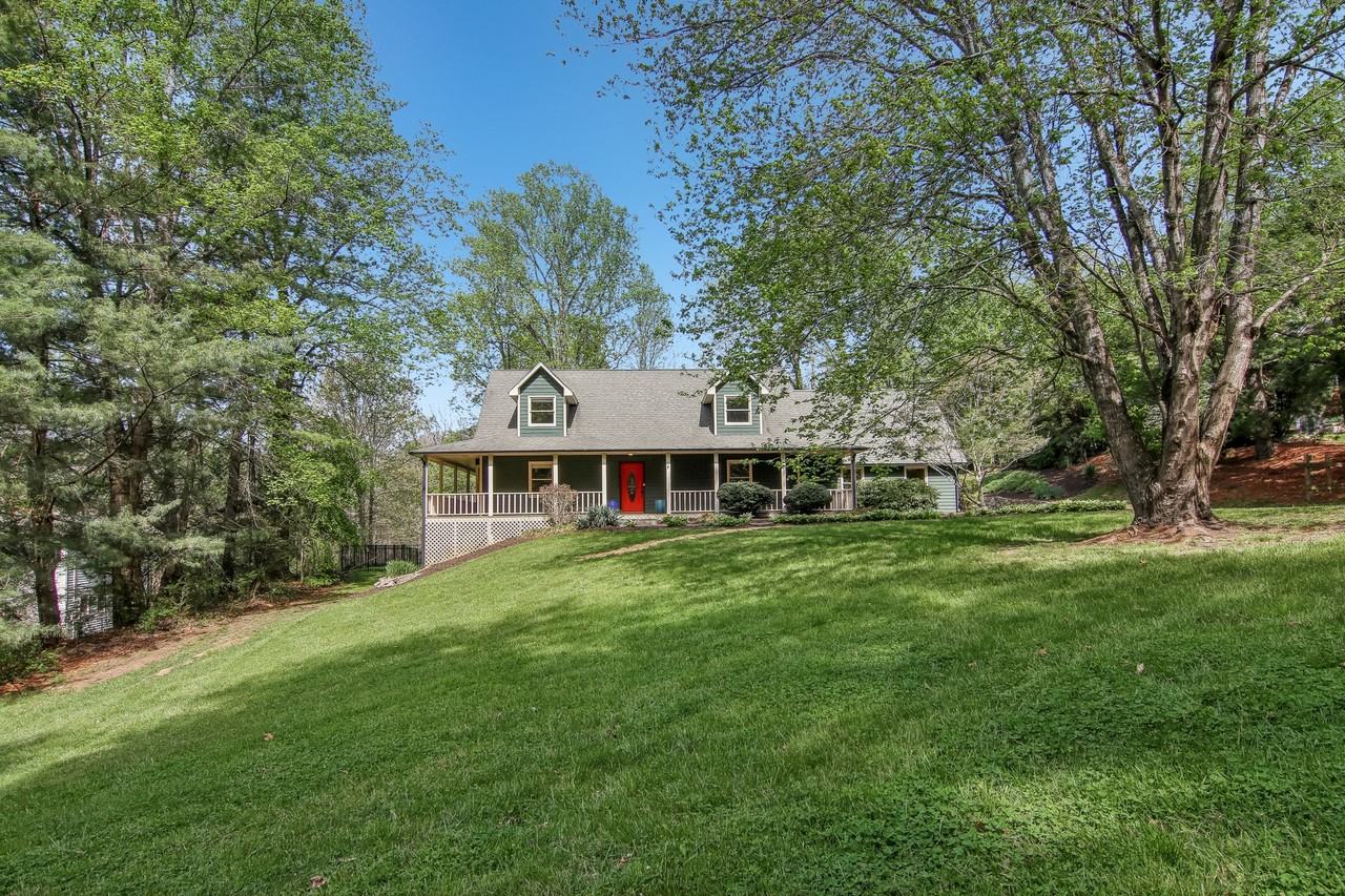 11 Timothy Ln #NA - Photo 3 of 50