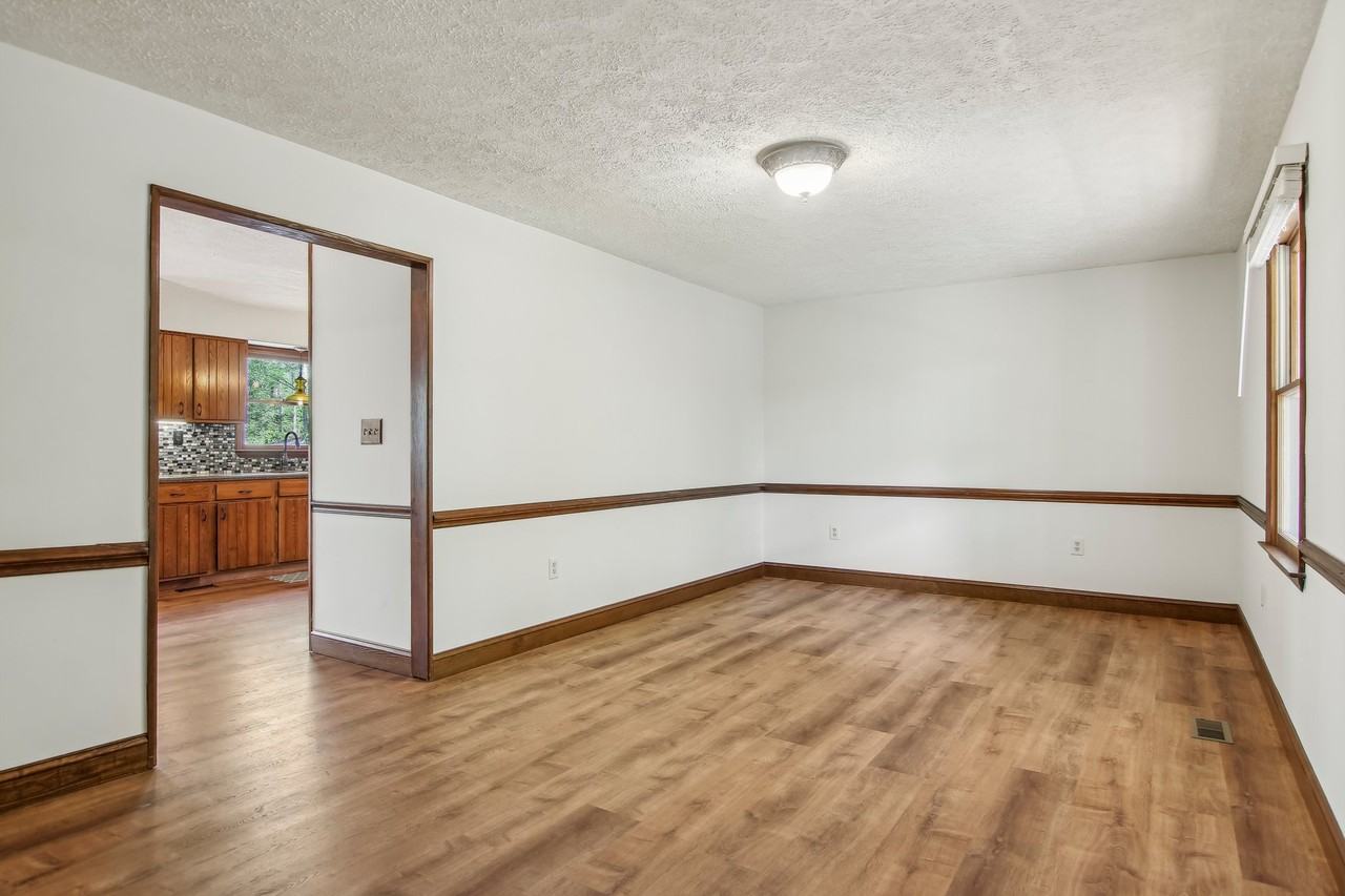 11 Timothy Ln #NA - Photo 7 of 50