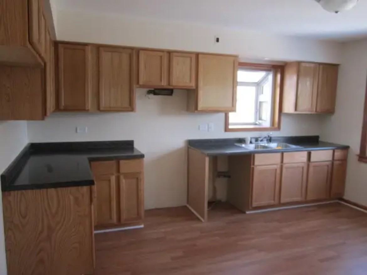 1117 N Yale Ave #NA - Photo 5 of 6