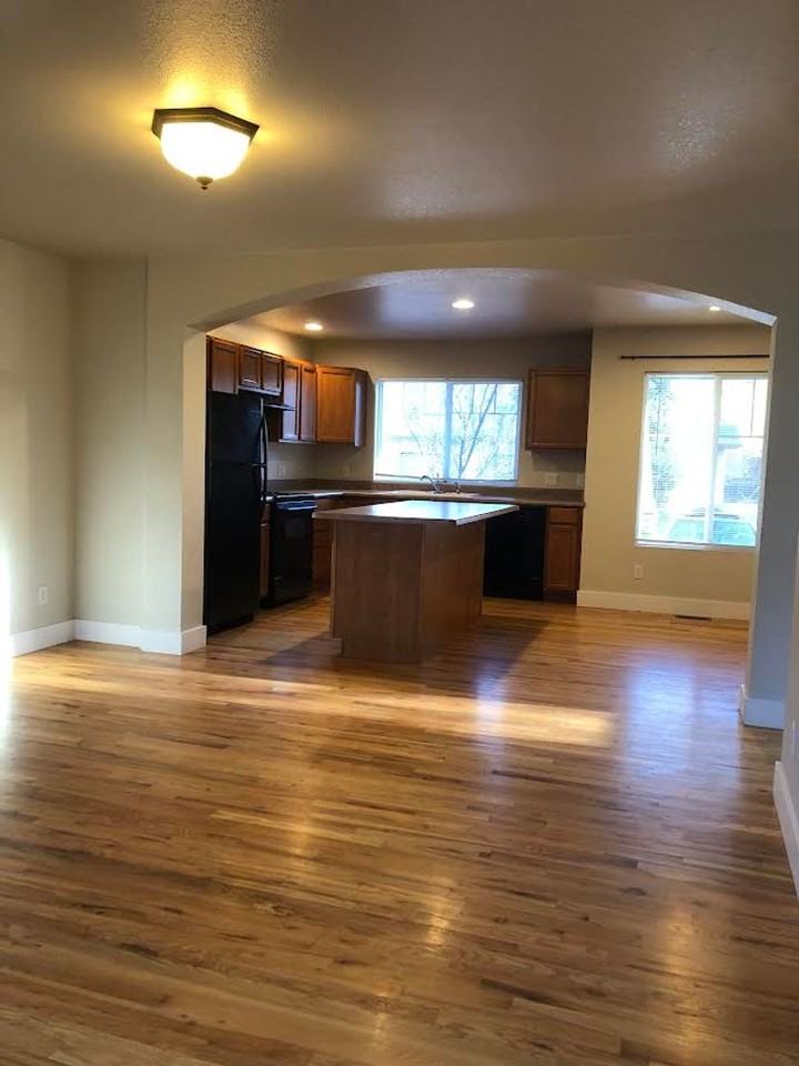 1816 Lorraine Street #A - Photo 4 of 23