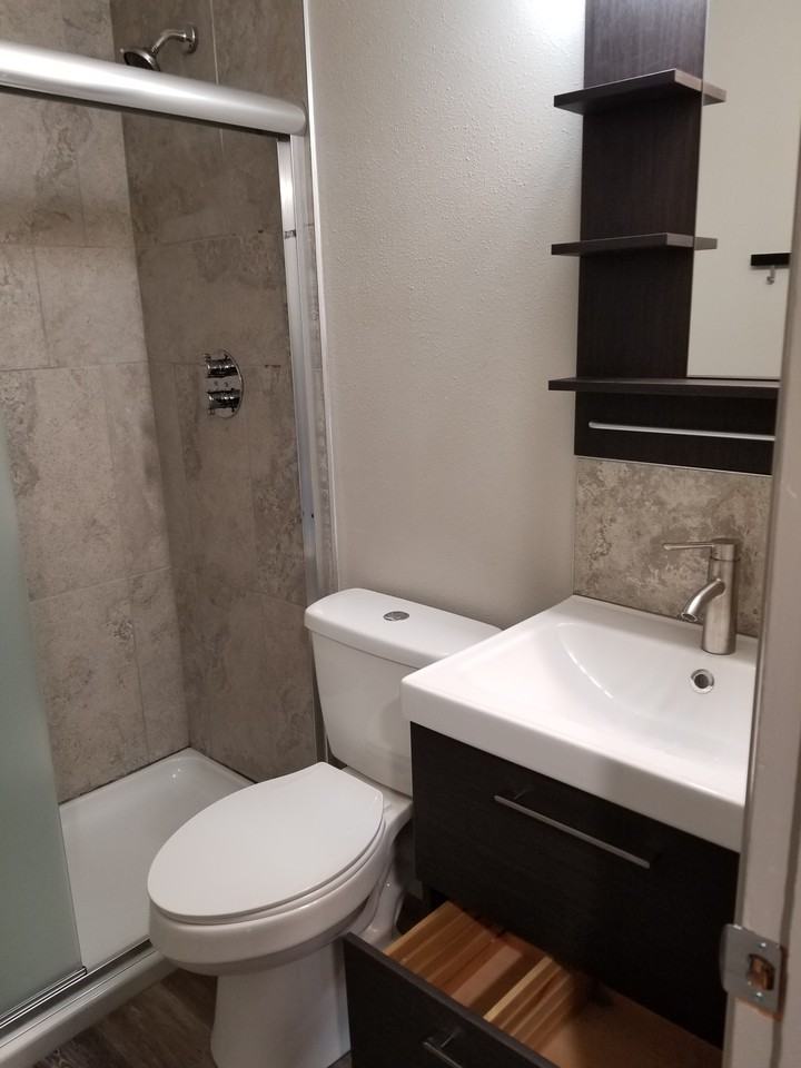 49 Red Creek Springs Road East #2 - Photo 3 of 12