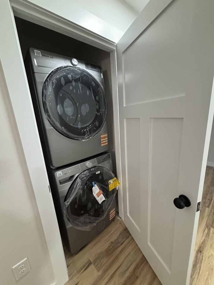 20 Pond Rd #1 - Photo 6 of 17