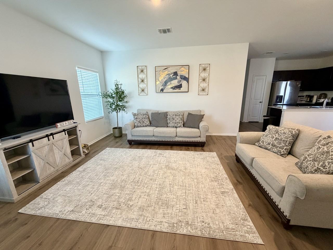 2821 Dezmond Diamond Ct #NA - Photo 4 of 18