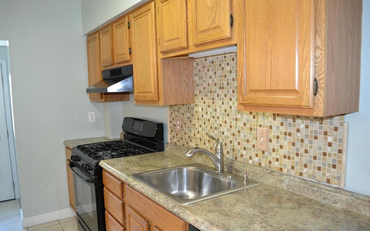 7034 Dunbar Rd #1 - Photo 6 of 10