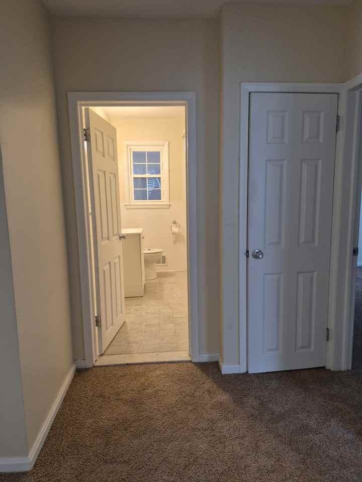 2820 Illinois Avenue #NA - Photo 2 of 10