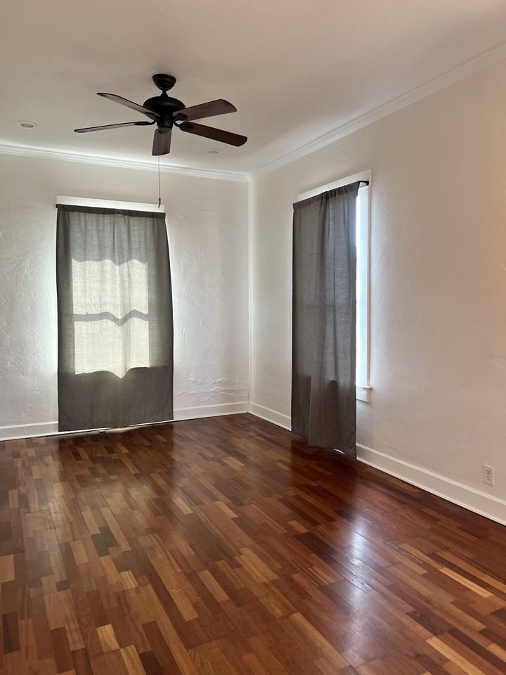 720 N 9th Ave #NA - Photo 5 of 10