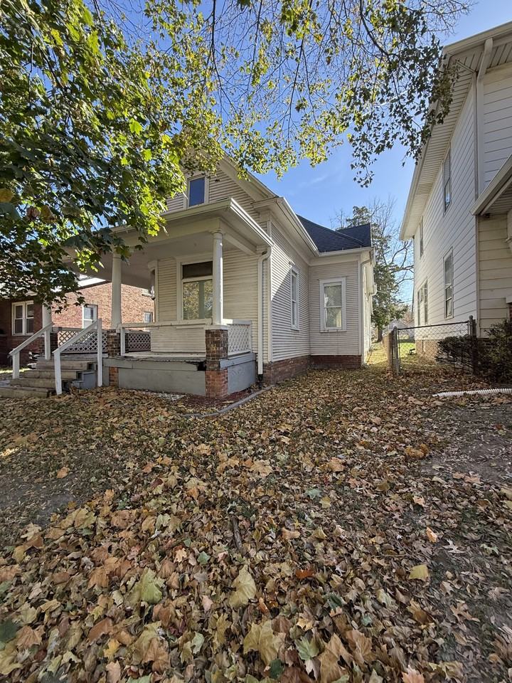 1347 East Prairie Street #NA - Photo 3 of 7