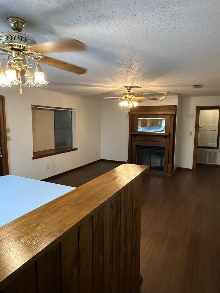 3809 Addison Ave #NA - Photo 5 of 19