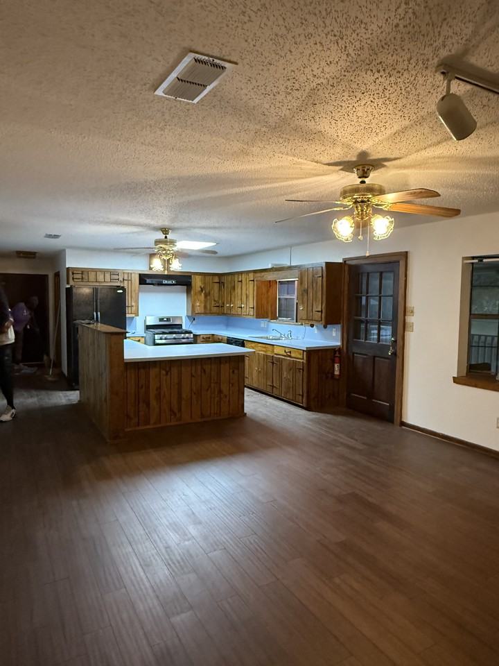 3809 Addison Ave #NA - Photo 6 of 19