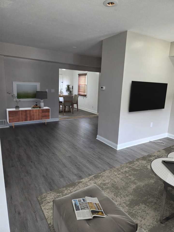 1010 58th Ave #NA - Photo 5 of 8