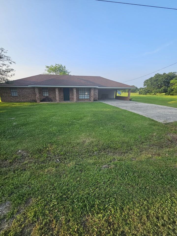 16320 Langlinaise Lane #NA - Photo 3 of 18