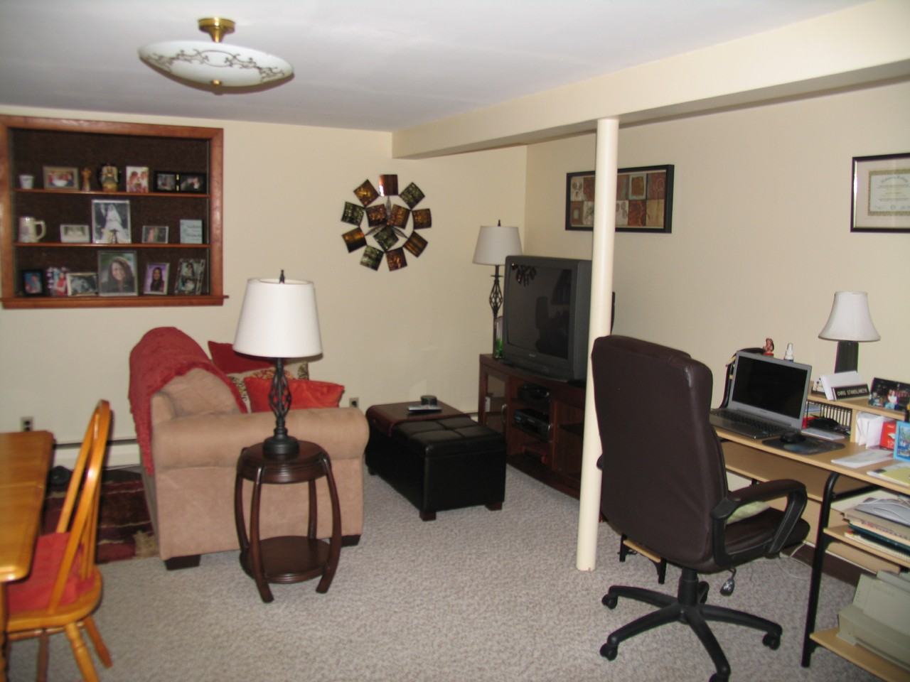 178B Broadway St #B - Photo 5 of 7