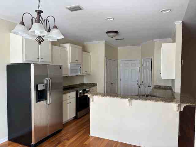 110 Augusta Avenue #NA - Photo 2 of 7