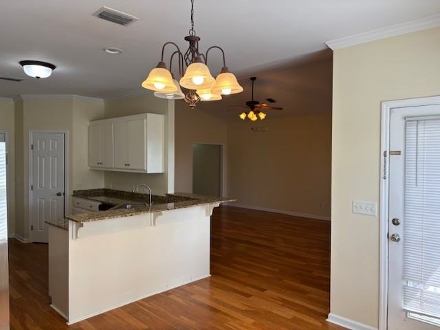 110 Augusta Avenue #NA - Photo 3 of 7