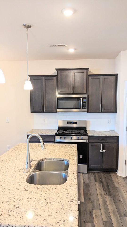 124 Bison Park Dr #NA - Photo 4 of 9