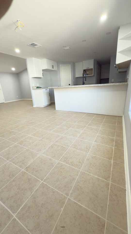 712 Independence Dr #NA - Photo 7 of 15