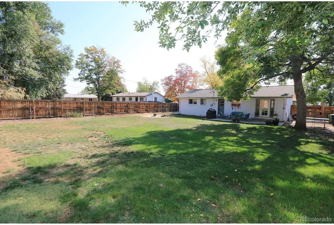 6181 W Alder Ave #NA - Photo 3 of 12