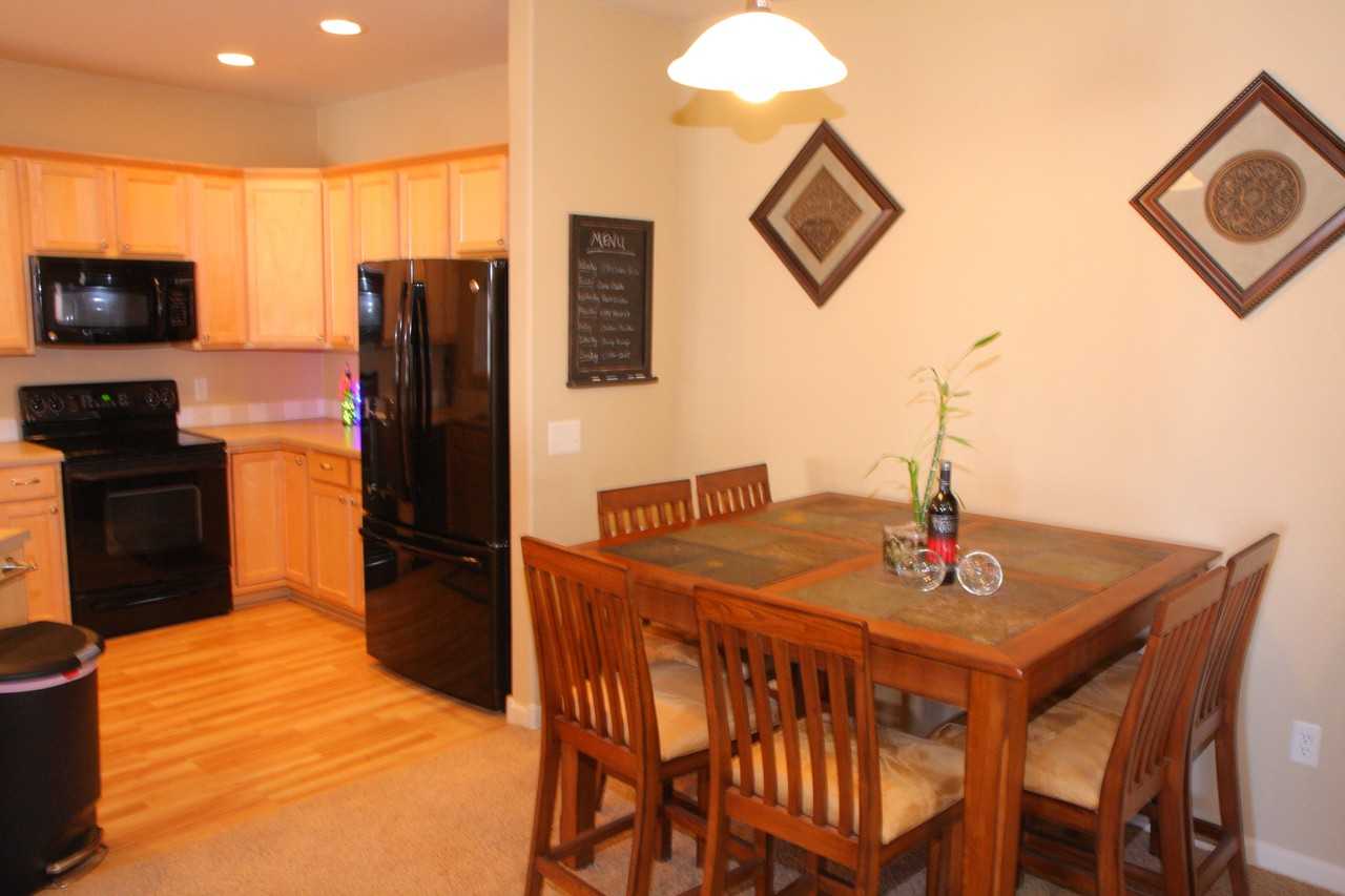 2421 Owens Ave #204 - Photo 7 of 22