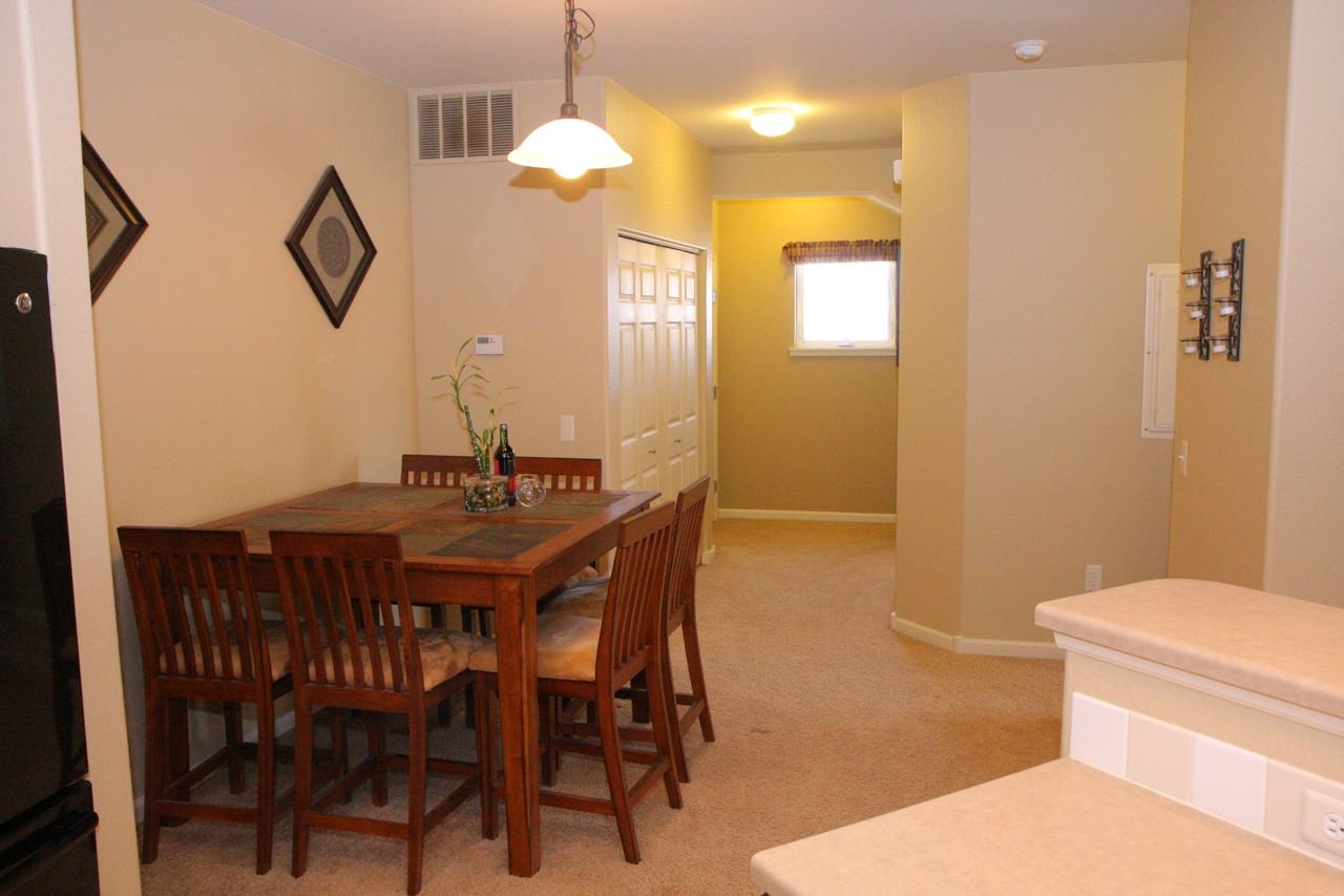 2421 Owens Ave #204 - Photo 7 of 26