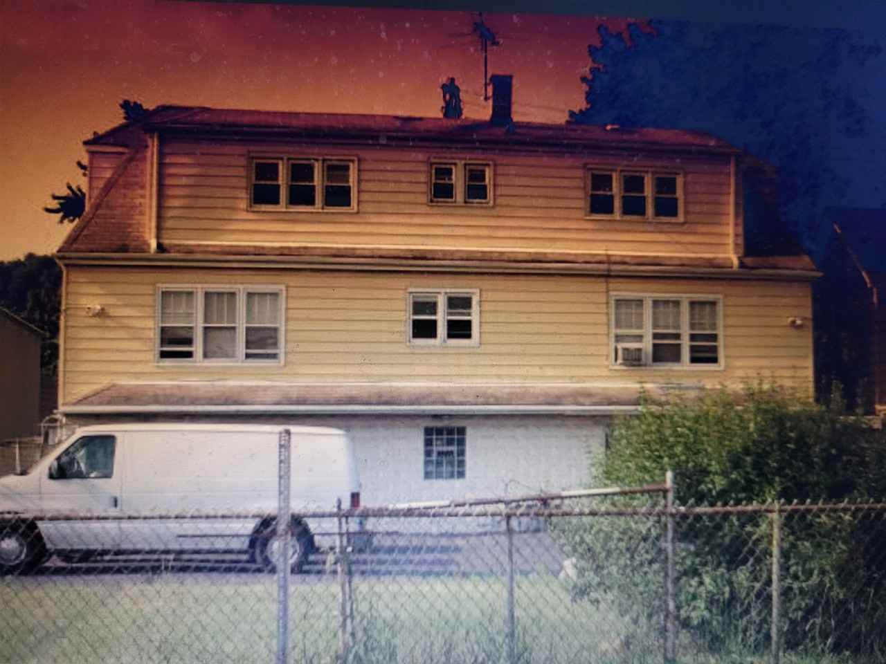 3003 Vermont St #1F - Photo 7 of 12