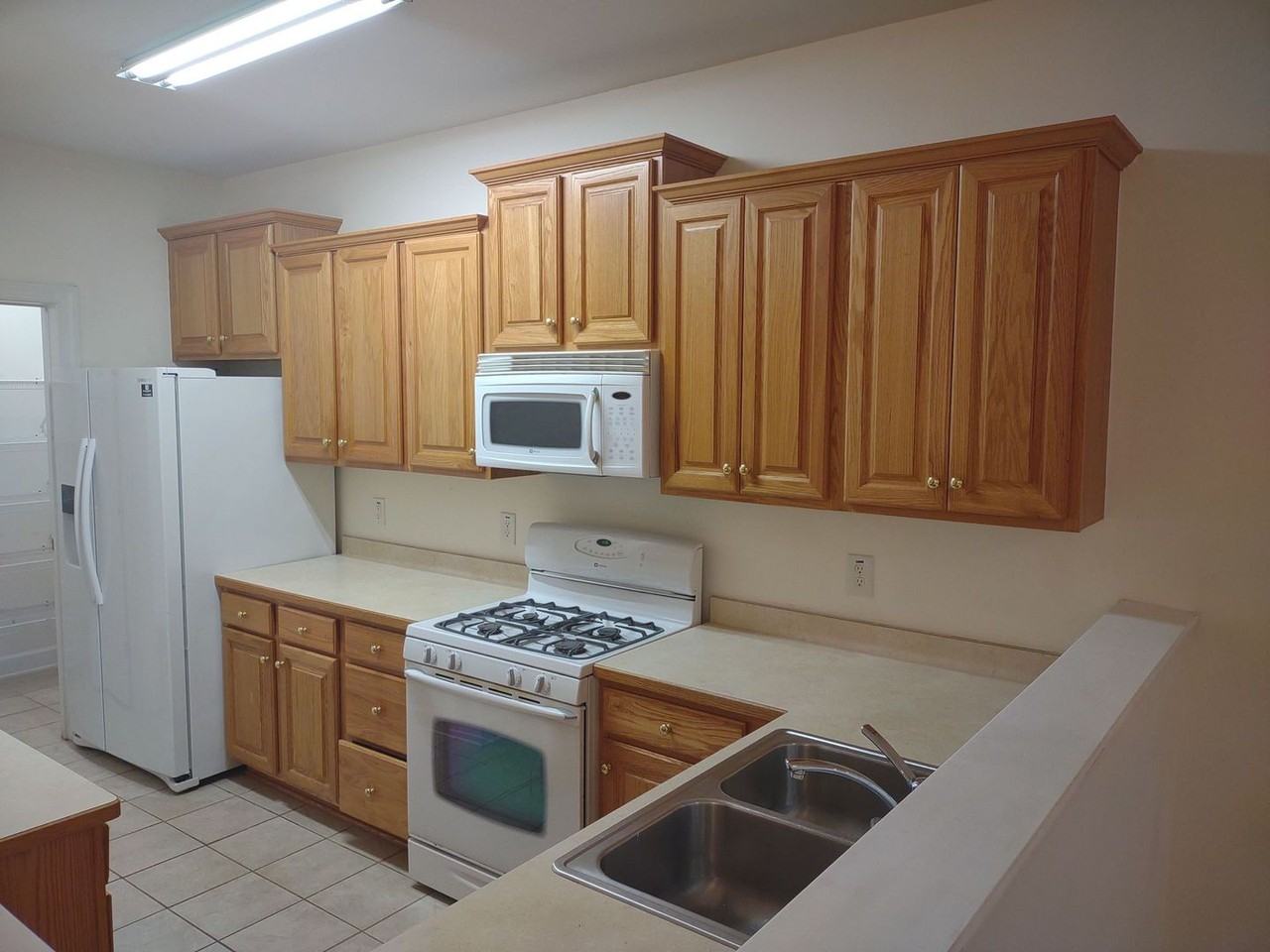 4652 Pooh Corner Dr - Photo 5 of 41