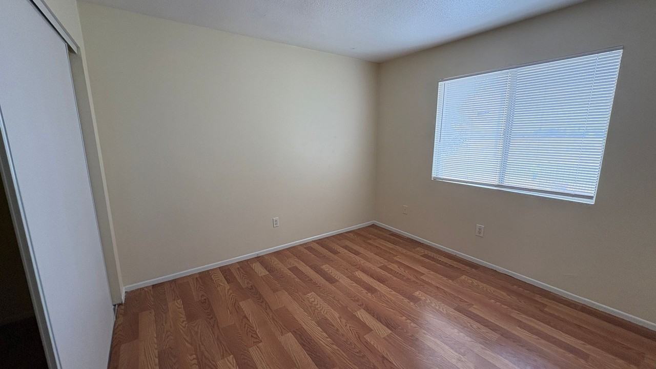 1025 N Tippecanoe Ave #218 - Photo 6 of 7