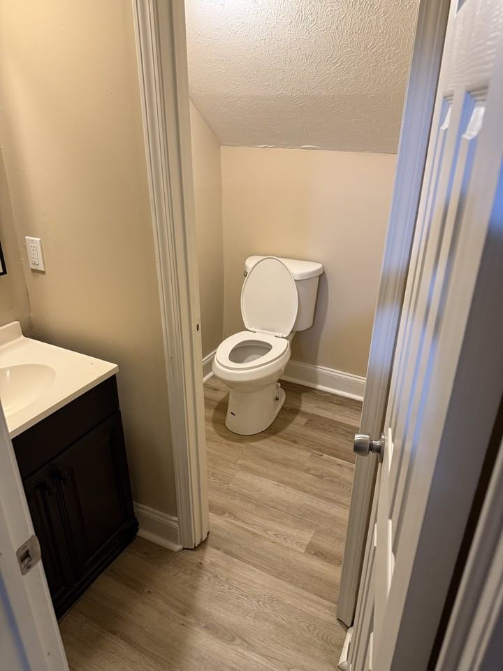 2801 Jamestown Way #2801 - Photo 4 of 12