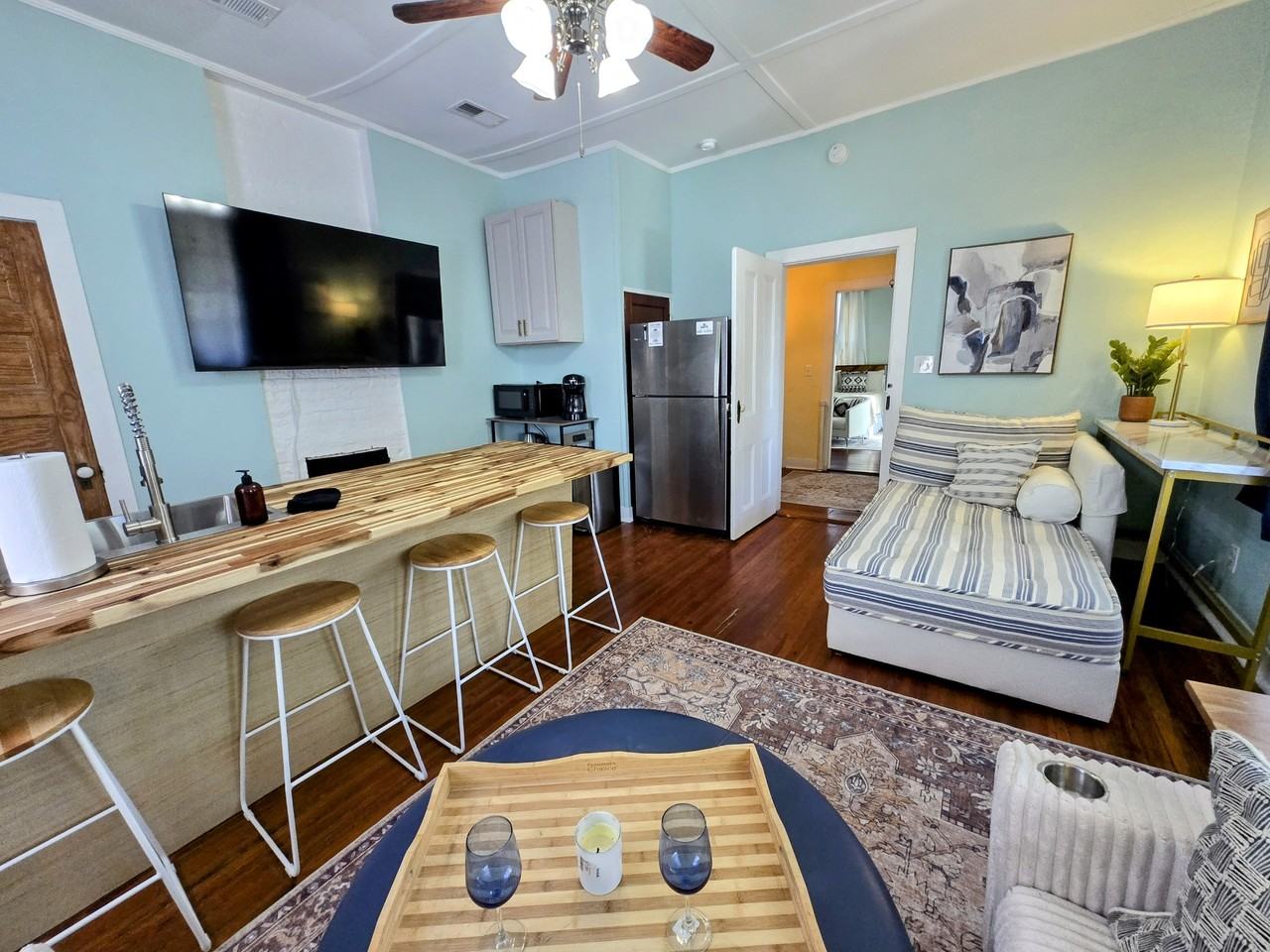 317 N Barcelona St #2 - Photo 4 of 10