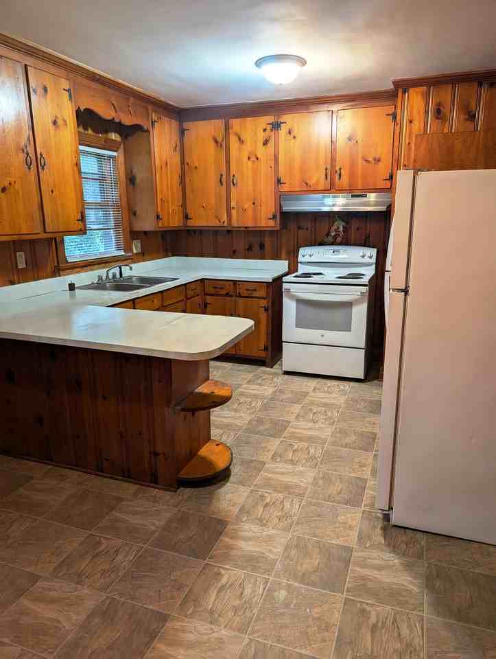 1314 Dogwood Lane Northwest #NA - Photo 3 of 8