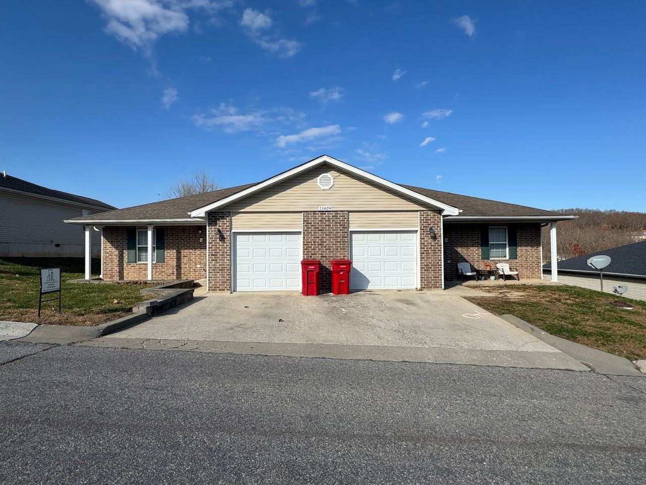 21029 Homer Road - Photo 2 of 24