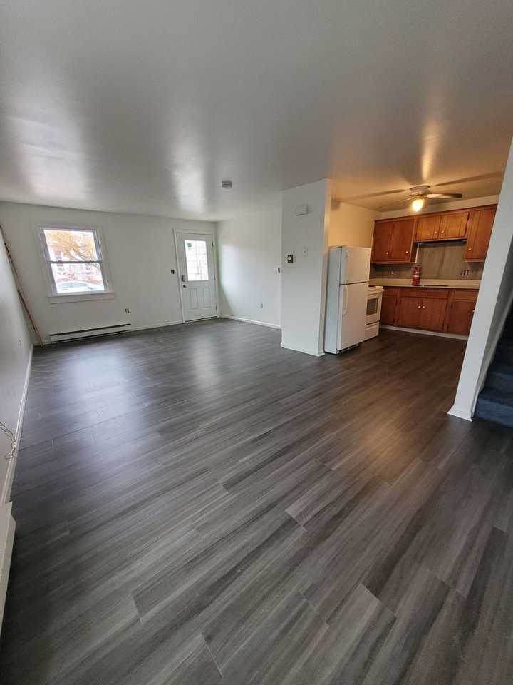 5 West Franklin Street - Photo 3 of 18