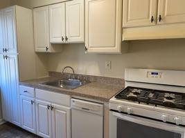 featured image of 841 Highland Avenue