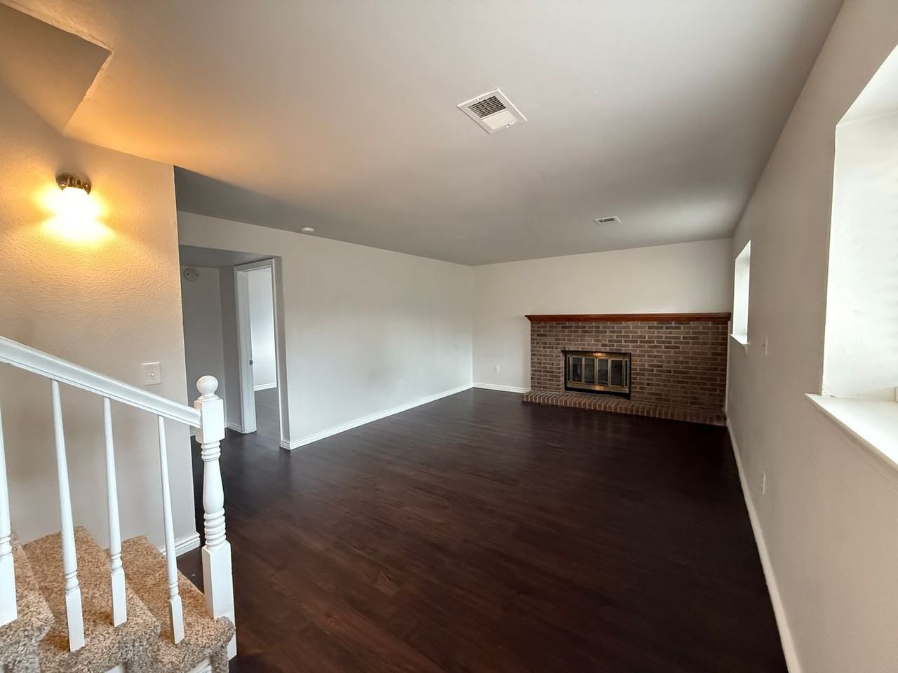 100 Beacon Hill Dr - Photo 7 of 27