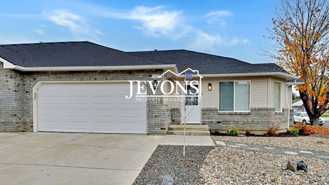 7301 West Chestnut Avenue - Photo 1 of 1