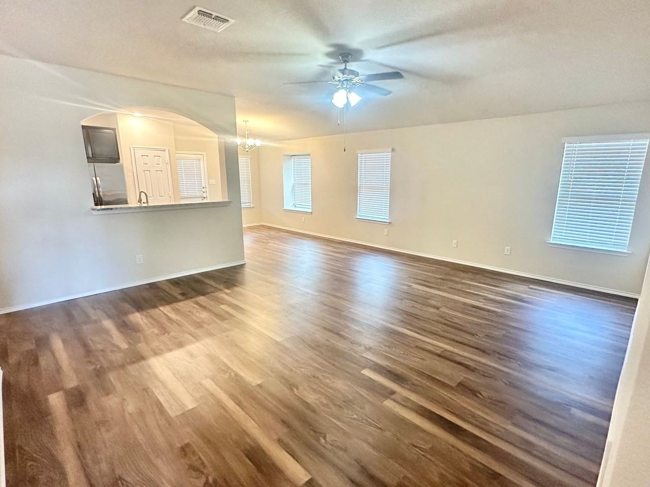 2608 Bargello St - Photo 2 of 18